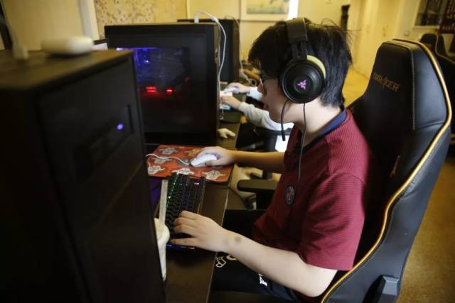 明显上升 明显上升